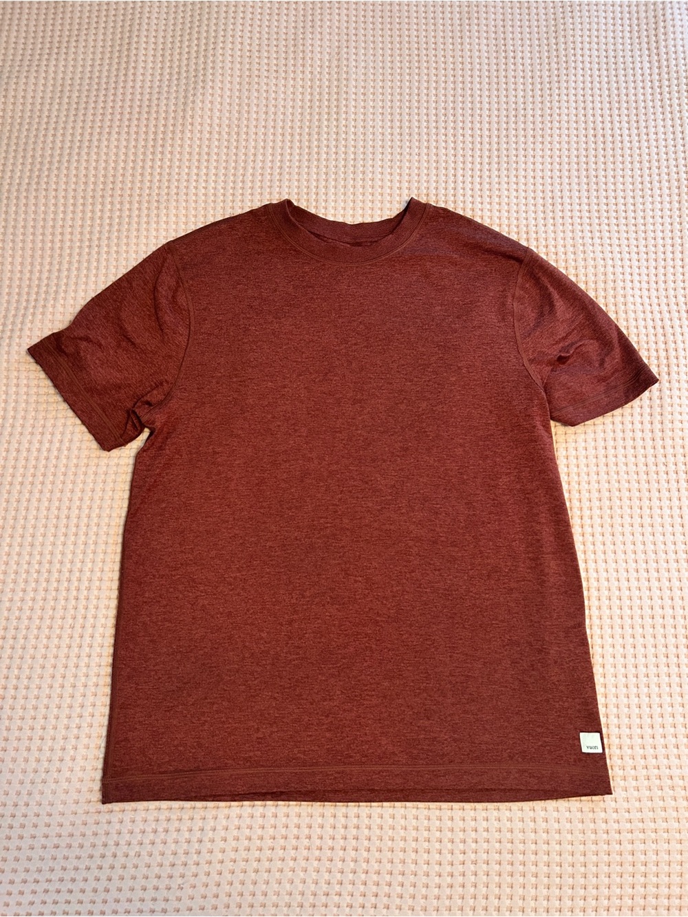 Vuori Short Sleeve Ponto Men Performance Tee Red Heathered Size Medium